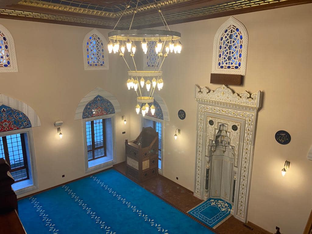HALI KONAĞI